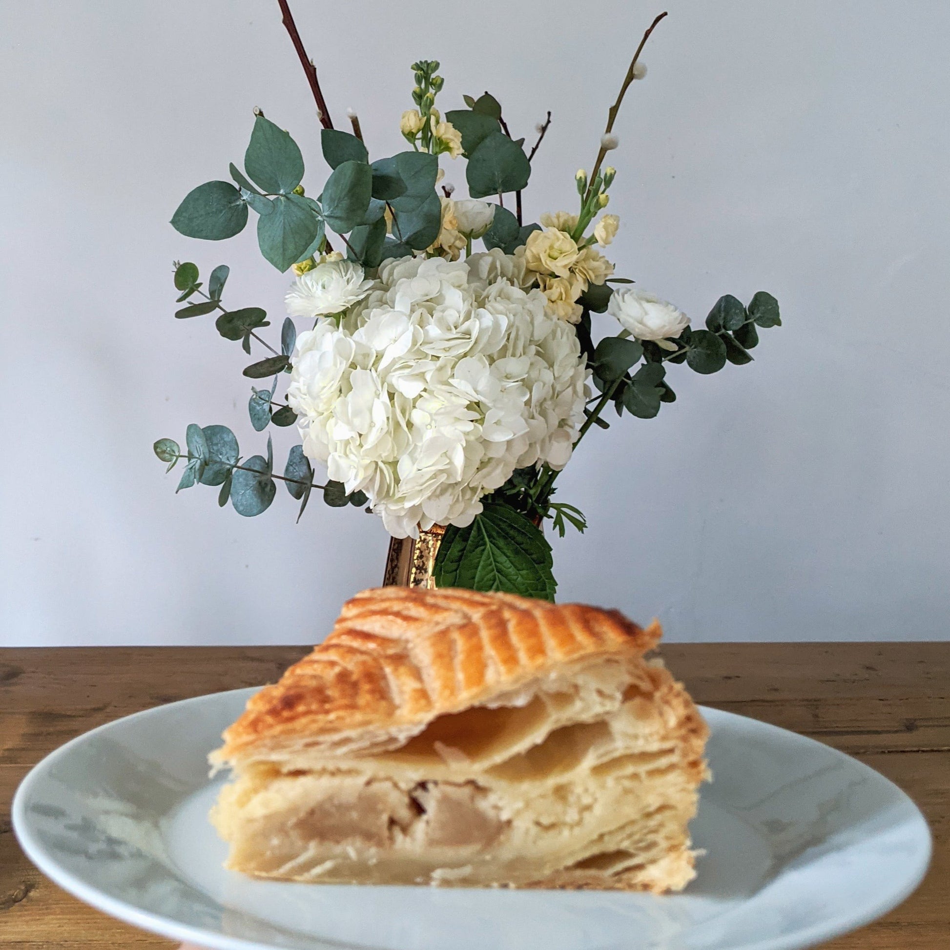 Galette des reines. Fresh lunch delivery London. Lunch delivered to your doorstep 